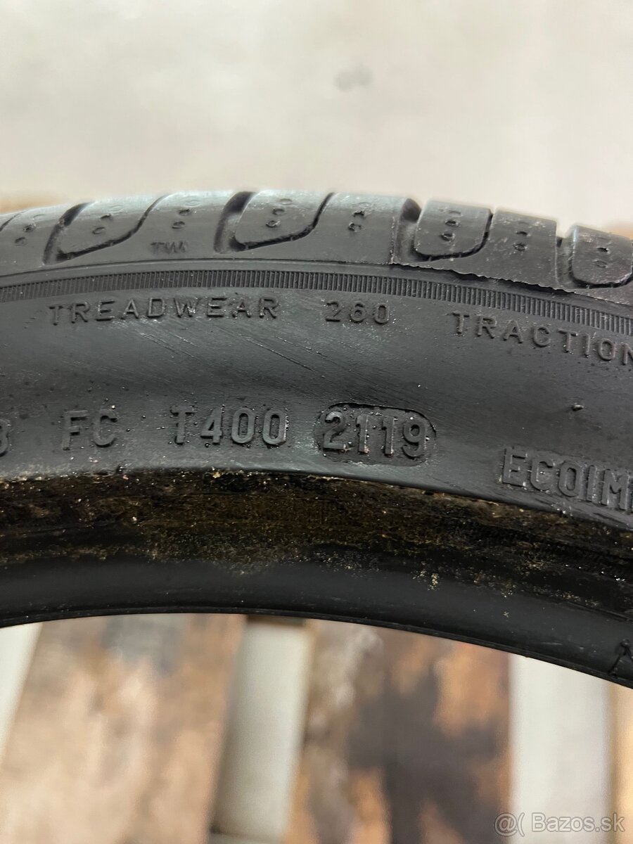 Letné gumy 235/40 R19 96W - 7
