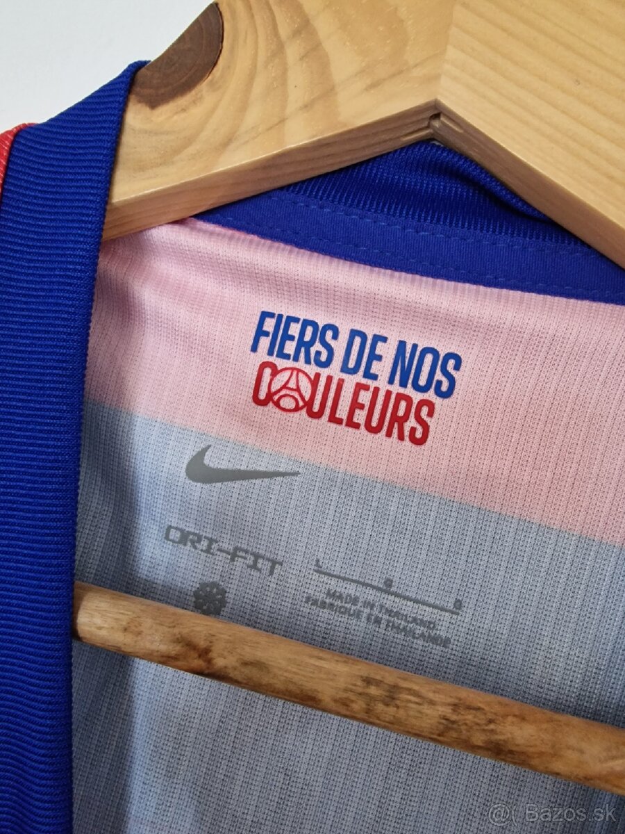 Predam dres PSG - 7
