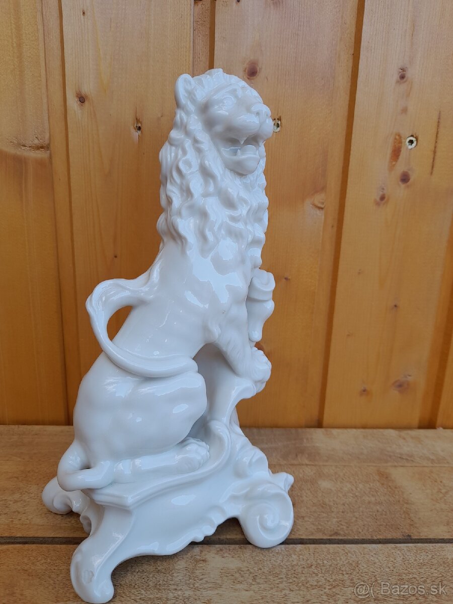 Porcelánová figúrka - 7