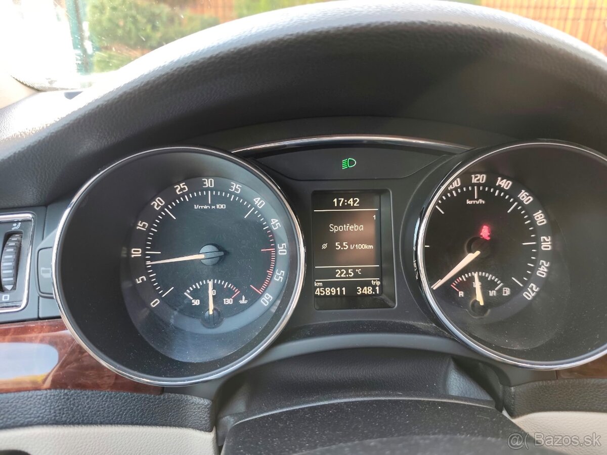 Škoda superb2 - 7