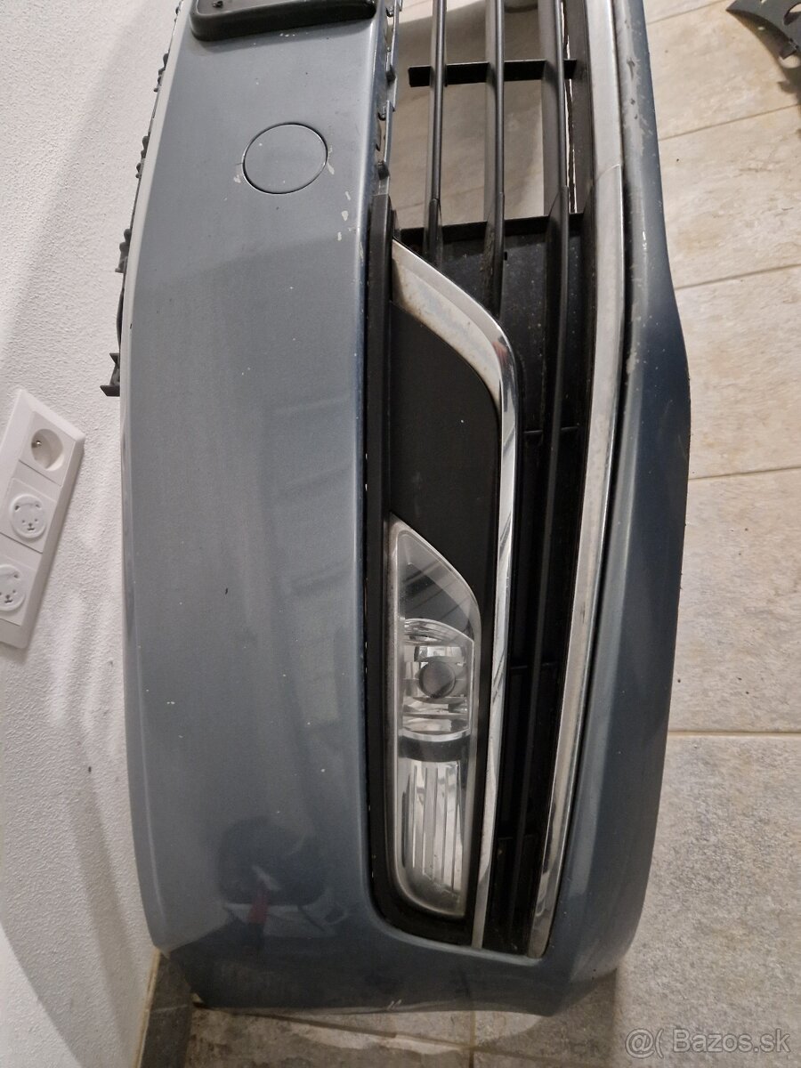 Predný naraznik VW Passat b7 - 7