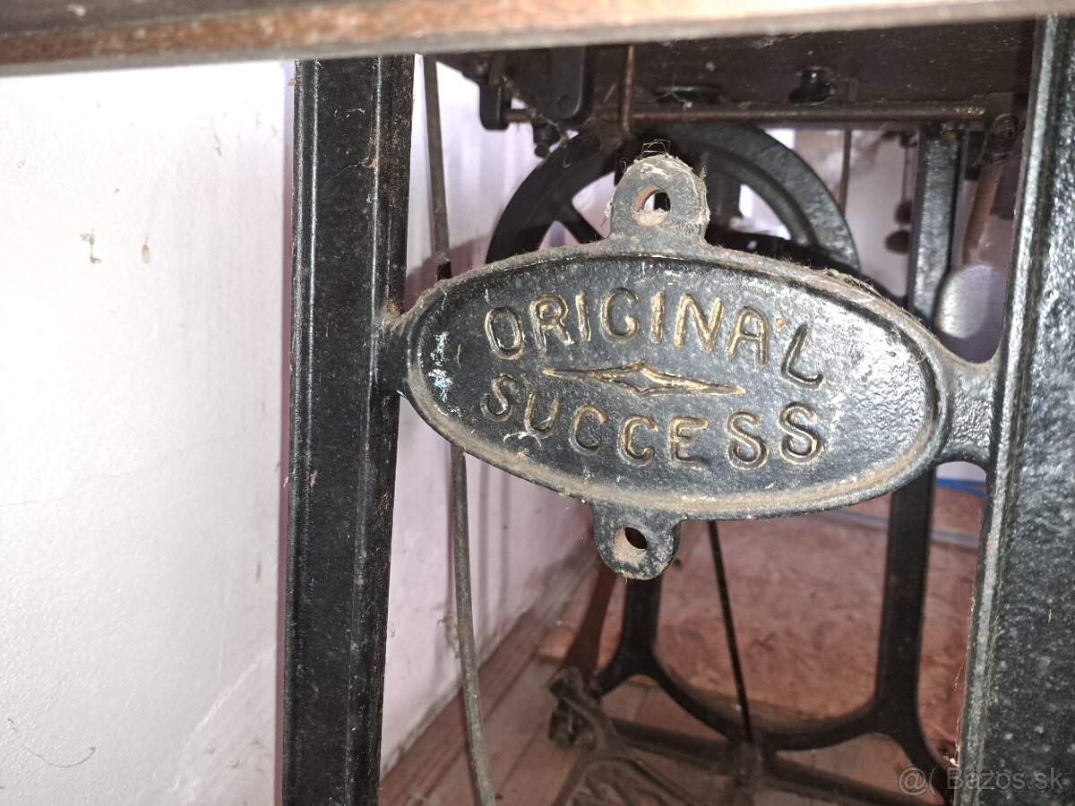 Predám šijacie kožušnícke stroje - 7