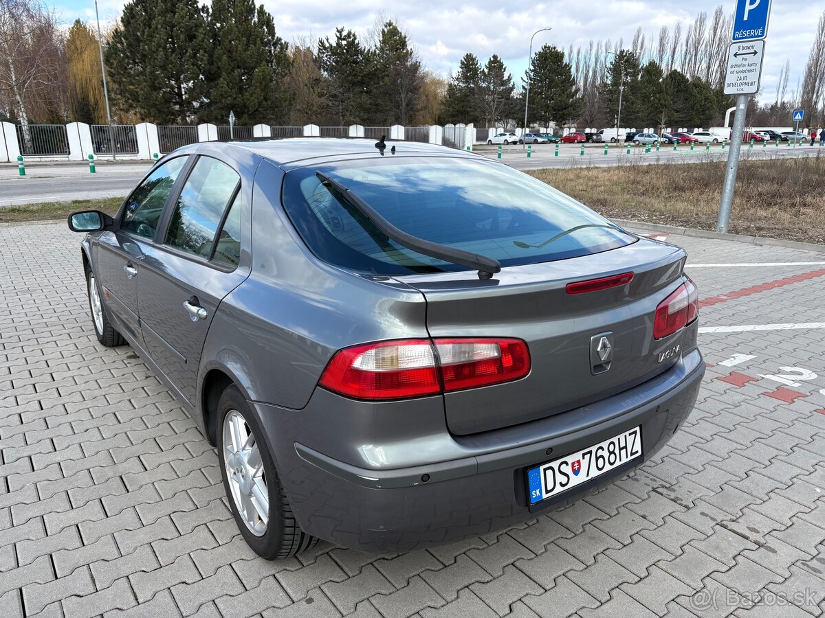 Renault Laguna II 2.2 dCi 110kW - 7