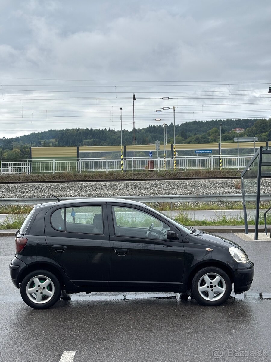 Toyota Yaris 1.4 d4d - 7