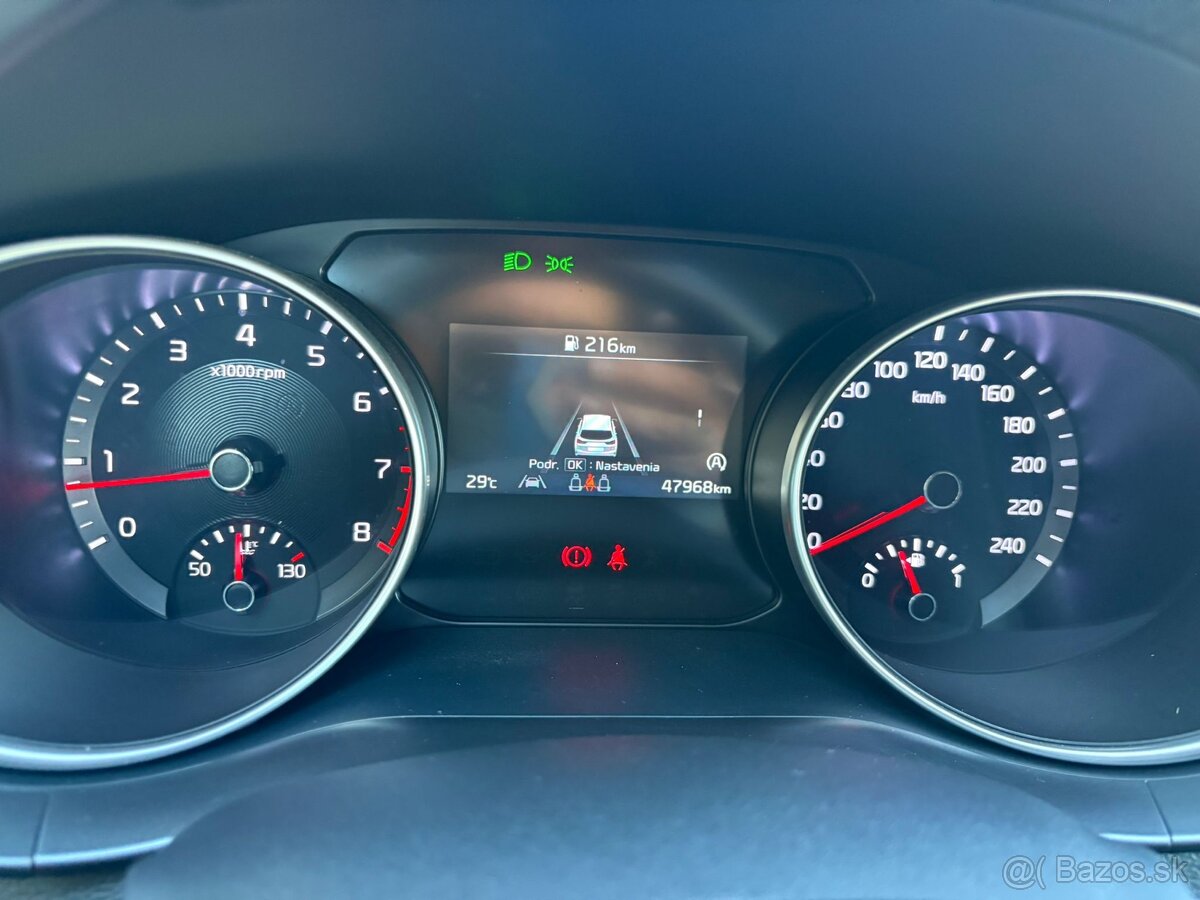 KIA ceed sw 1.5T-GDi - 7