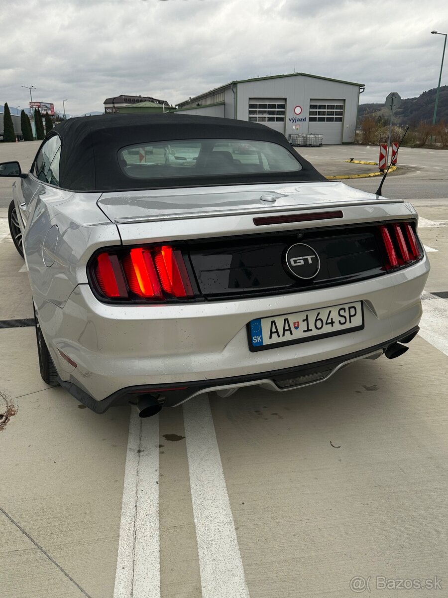 Ford Mustang cabrio 2.3 Ecoboost Automat,Kamera,Nové pneu - 7