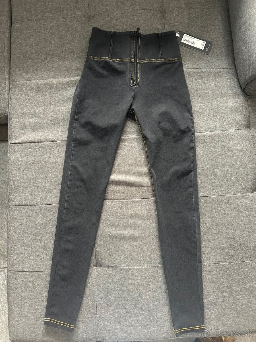 Freddy original Xs - 7