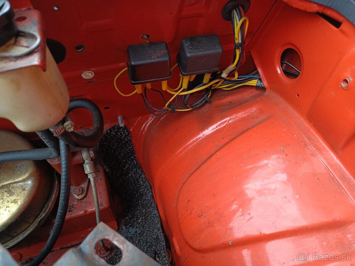 Predám Škoda Rapid 130 - 7