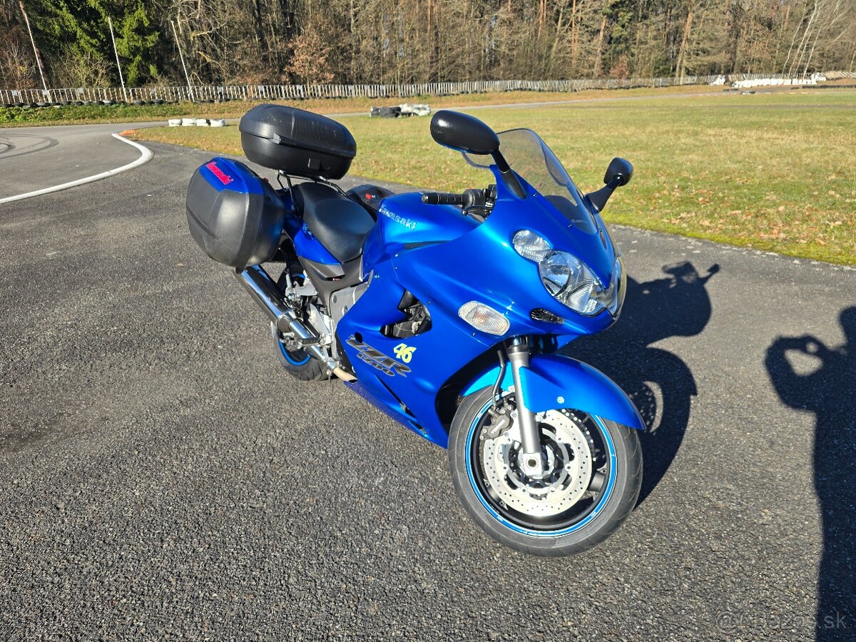 Kawasaki ZZR 1200 - 7