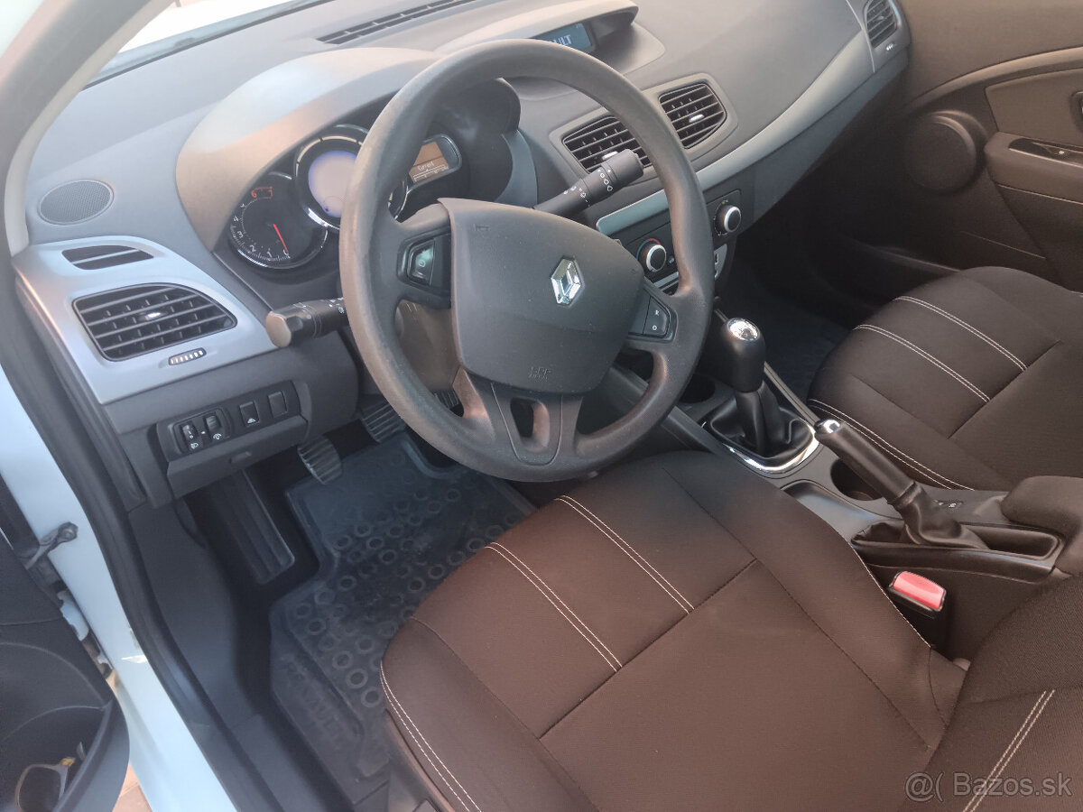Renault fluence - 7