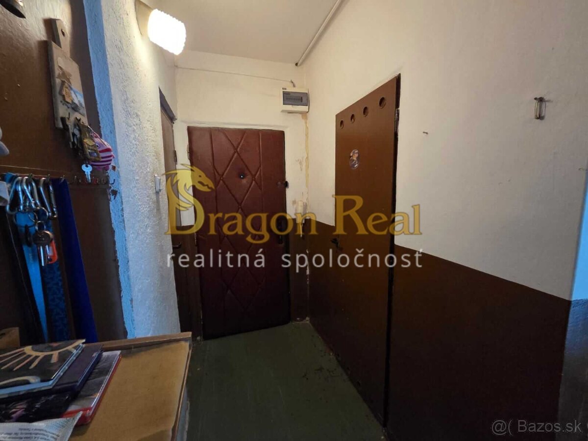 PREDAJ – Priestranný 3 izbový byt – MICHALOVCE ul.Okružná - 7