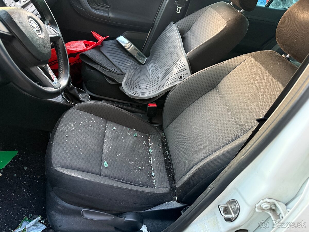 Škoda Fabia 1.2 TSI 63kw rok 2014 - 7