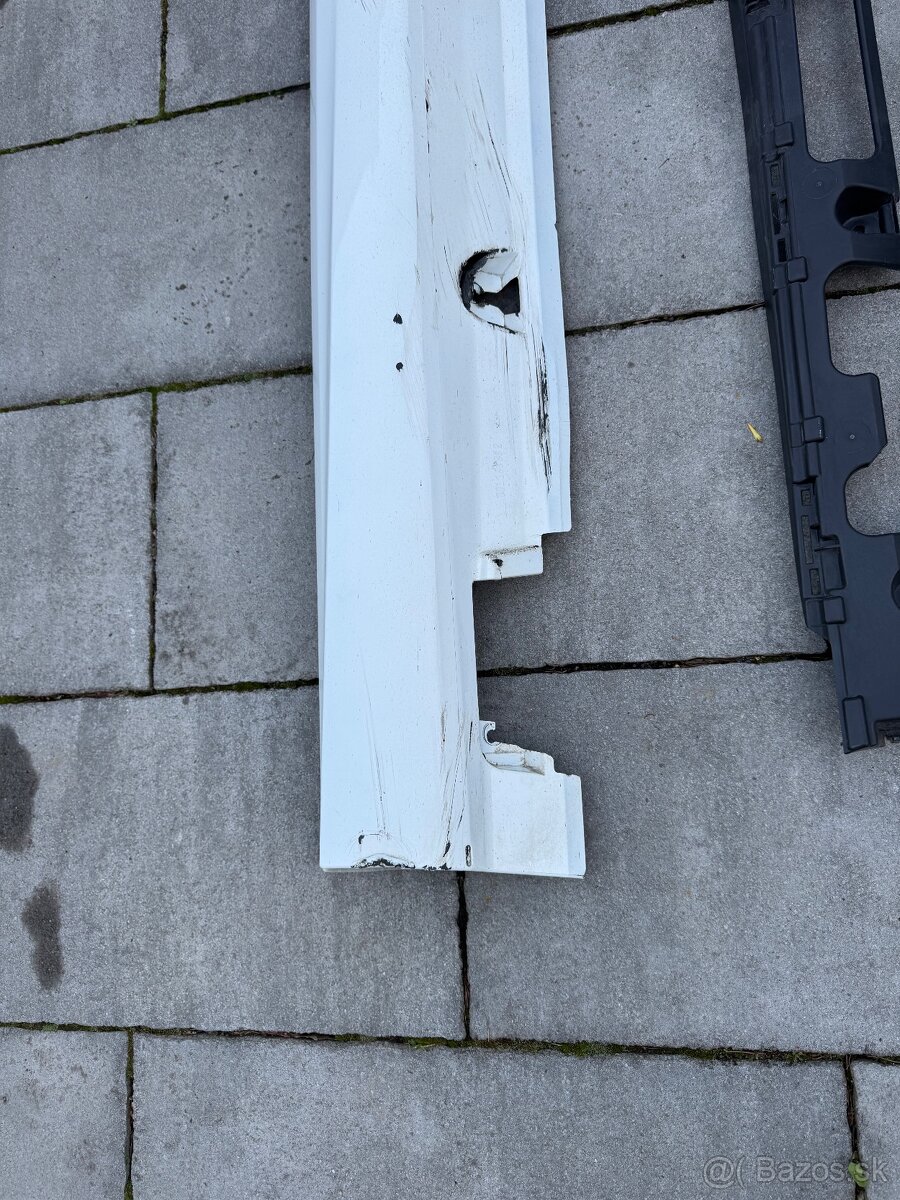 Mercedes Benz GLE - kryt prahu - 7