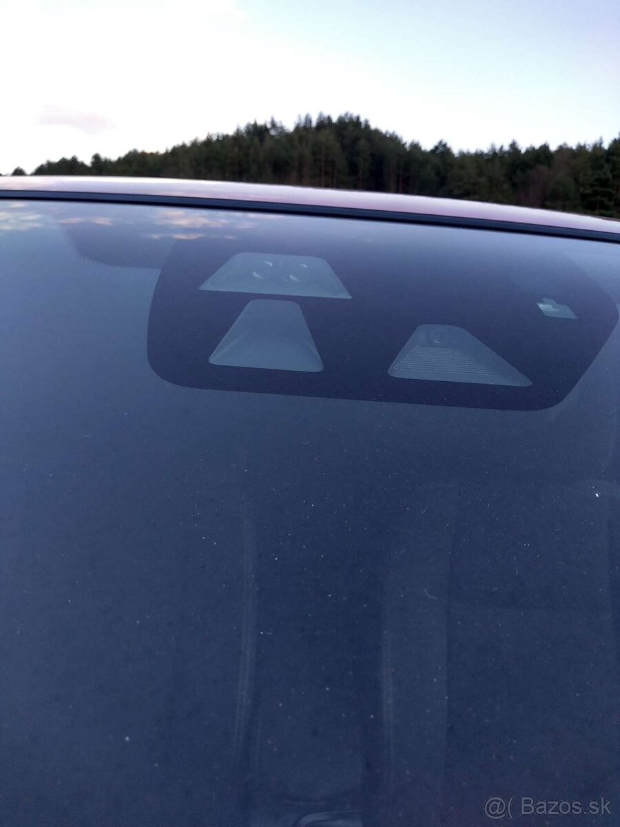 Honda Civic 9G. 6/2016 - 7