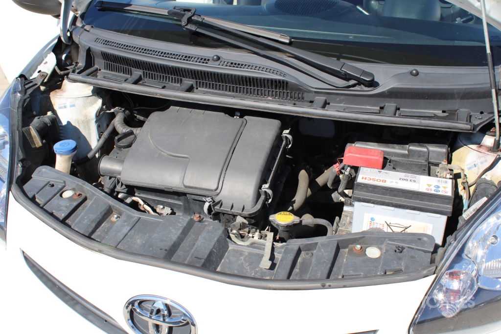 Toyota Aygo 1,0 i 50 kW - 7