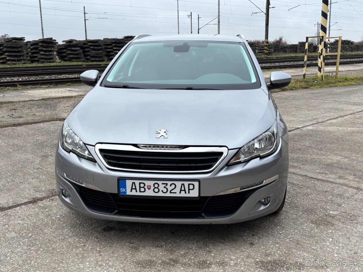 Peugeot 308 SW 1.2 PureTech - 7