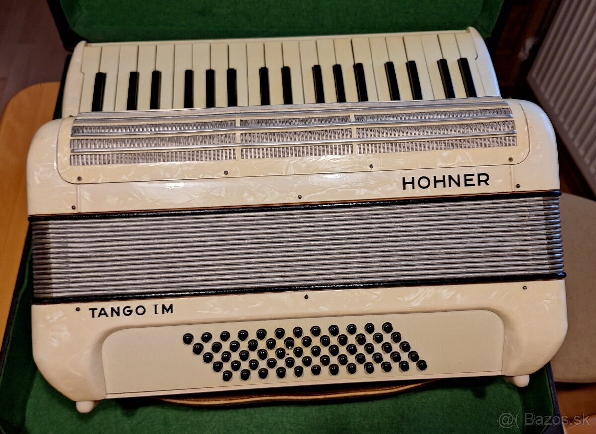 Akordeón HOHNER Tango IM - 7