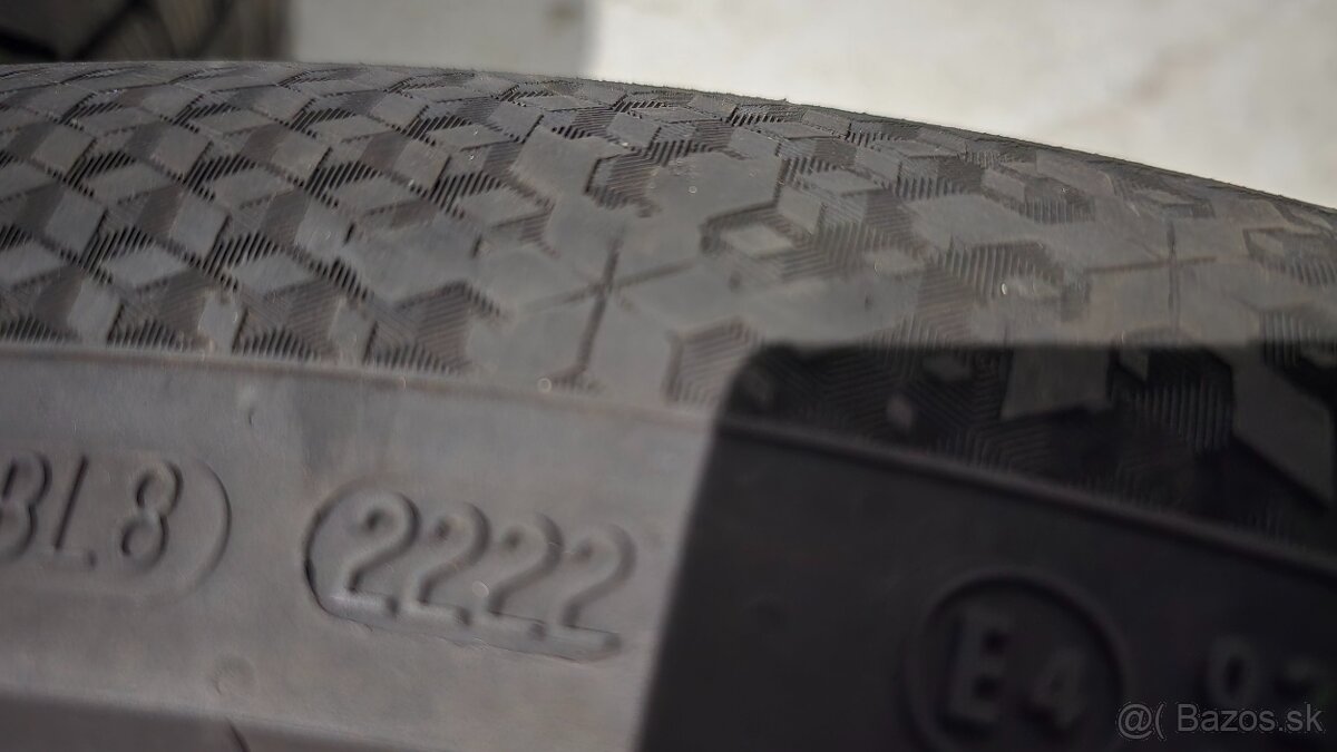 Predam Original Elektrony Volkswagen 5x112 r18 a zimne pneu - 7