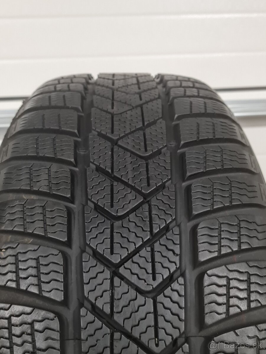 4x Pirelli Sottozero 3 225/55 R17 97H Zimné pneumatiky - 7