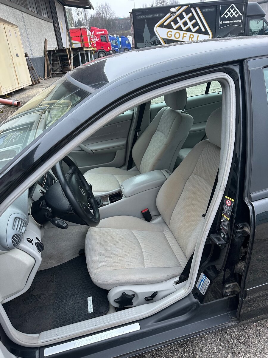 Mercedes Benz W203 Classic 180 kompresor - 7