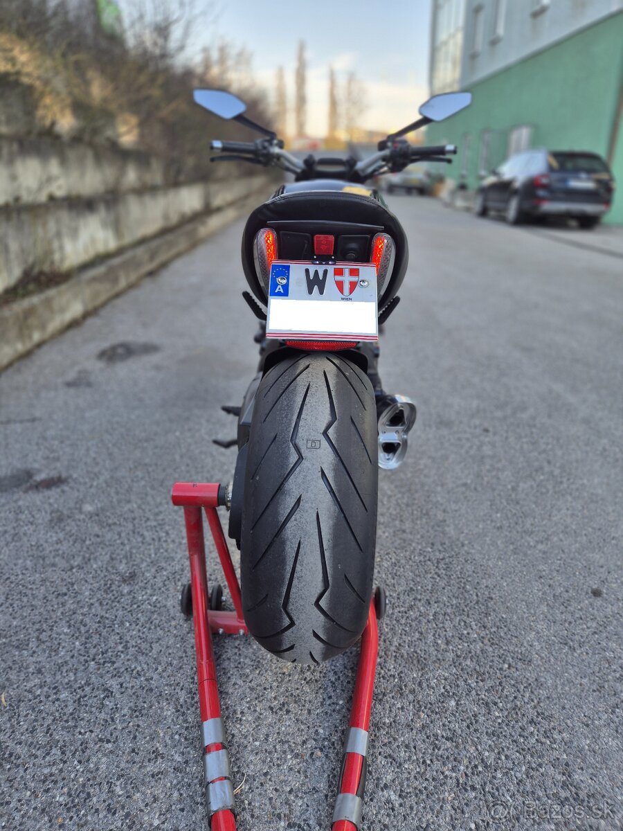 Ducati Diavel 1200 - 7