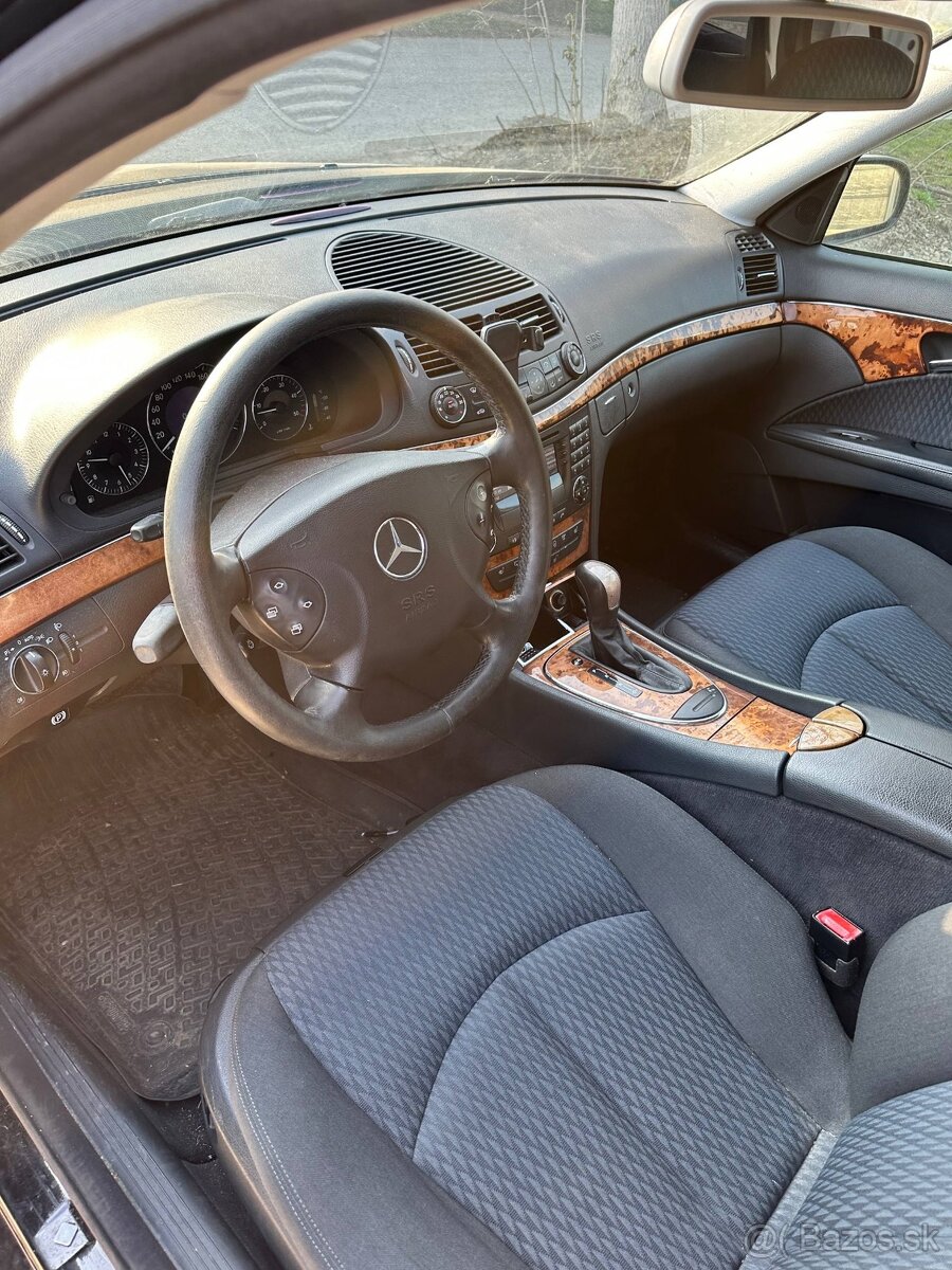 Mercedes E 320 CDI 2004 W211 Elegance - 7