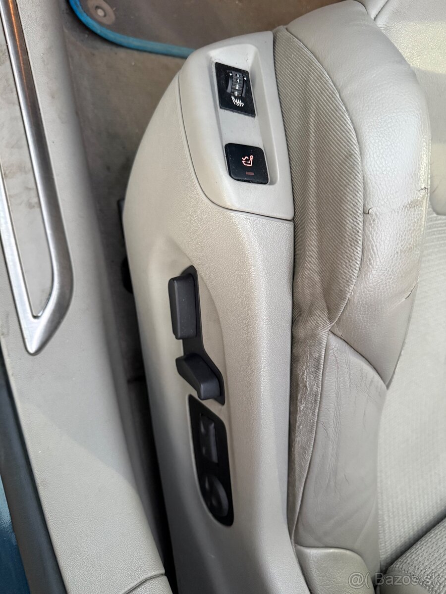 Predám Citroën C5 r.v. 2010, 120kW, 2.0 HDi, 16V - 7