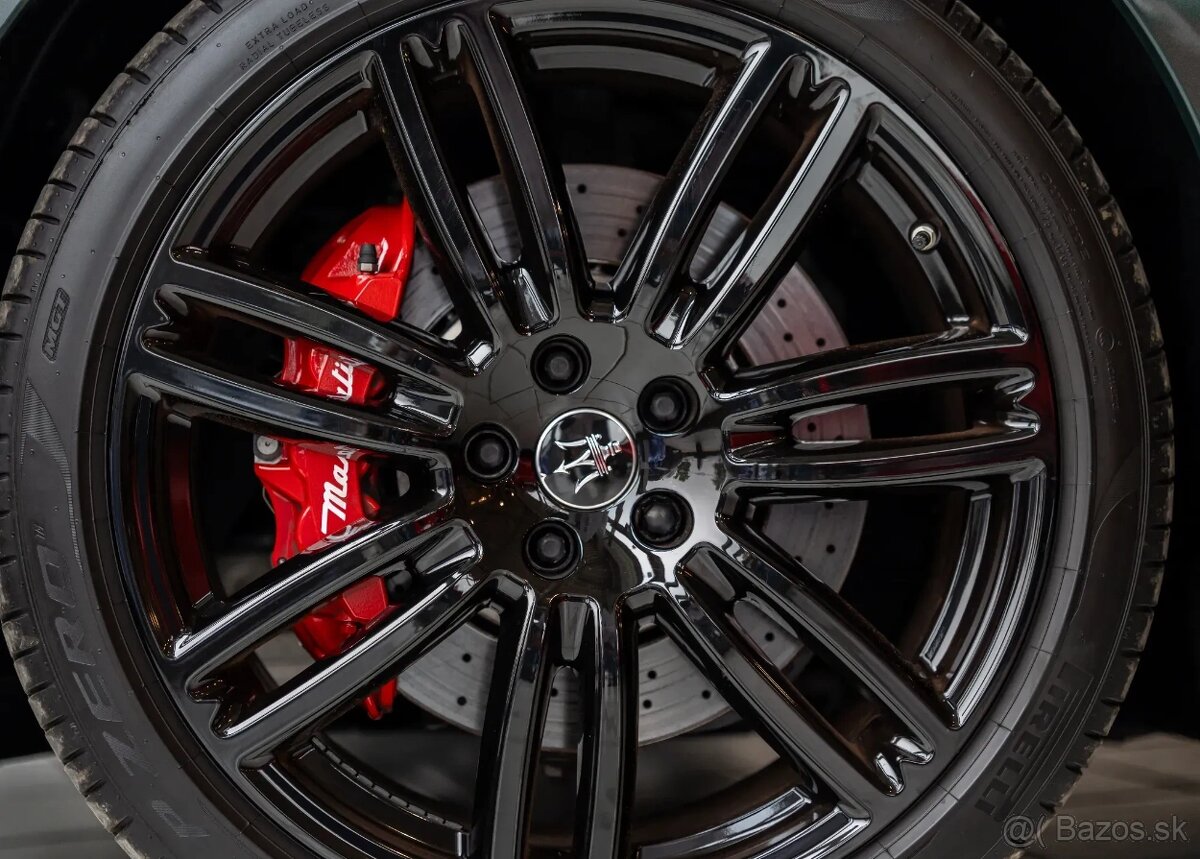 Maserati Ghibli Modena S Q4 - 7