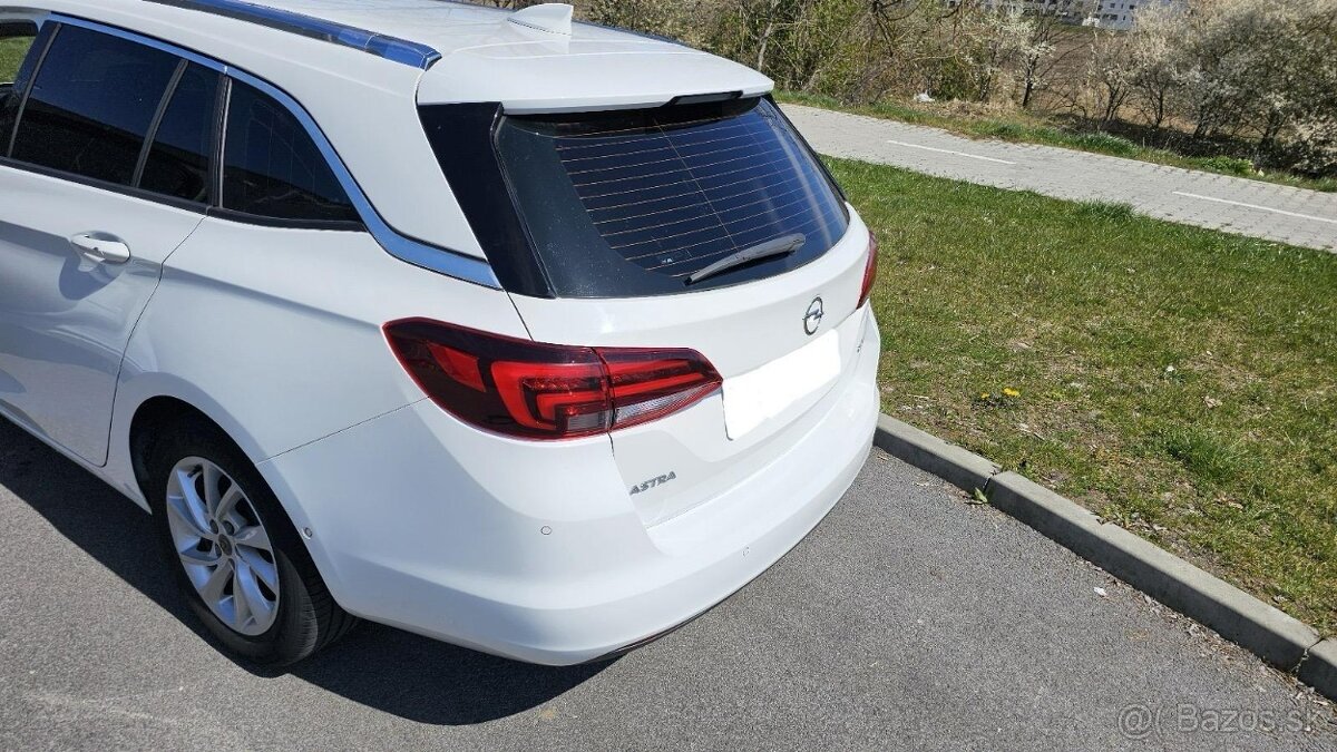 Opel Astra Sport Tourer ST 1.6 CDTI S S 110k ECOTEC Dynamic - 7