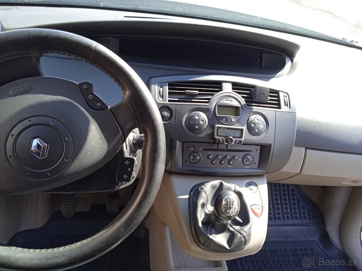 Renault Grand Scénic 2 - 7