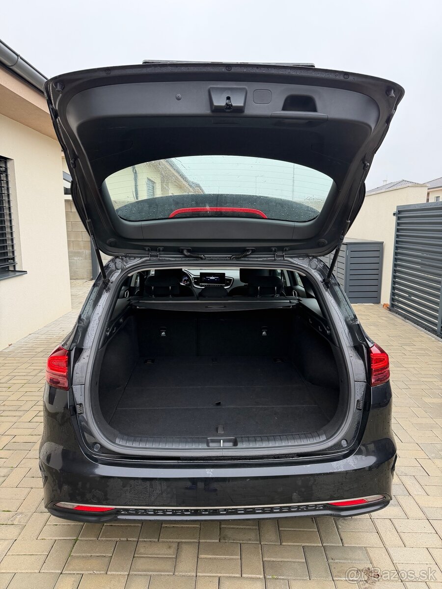 KIA Ceed SW Vision 1,6 CRDi - v záruke, odpočet Dph - 7