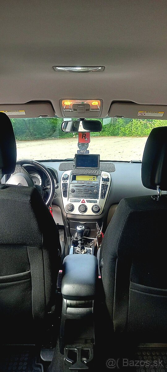 Predám Kia Ceed 1,4 77Kw, benzín, 83000km - 7