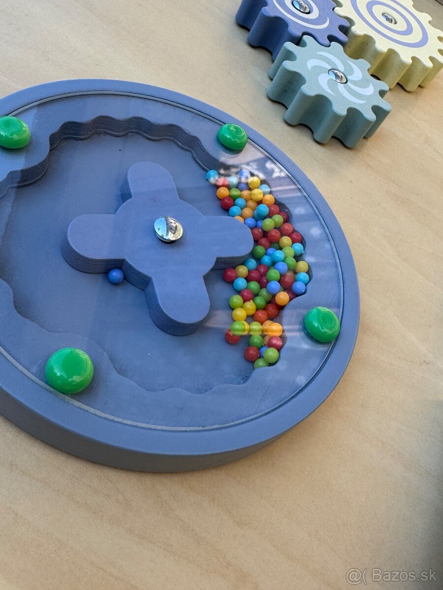 Piklerovej triangel - 7