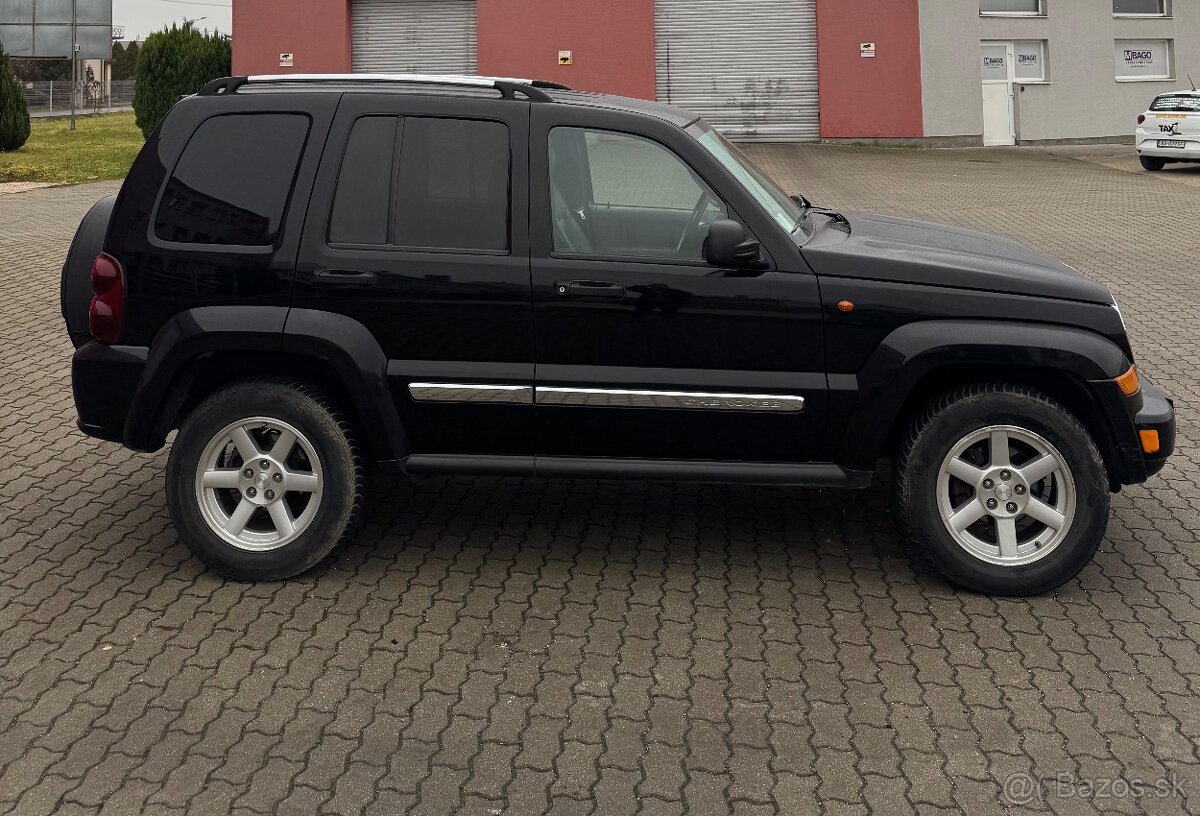 Jeep cherokee 2.8crd 120kw Manual - 7