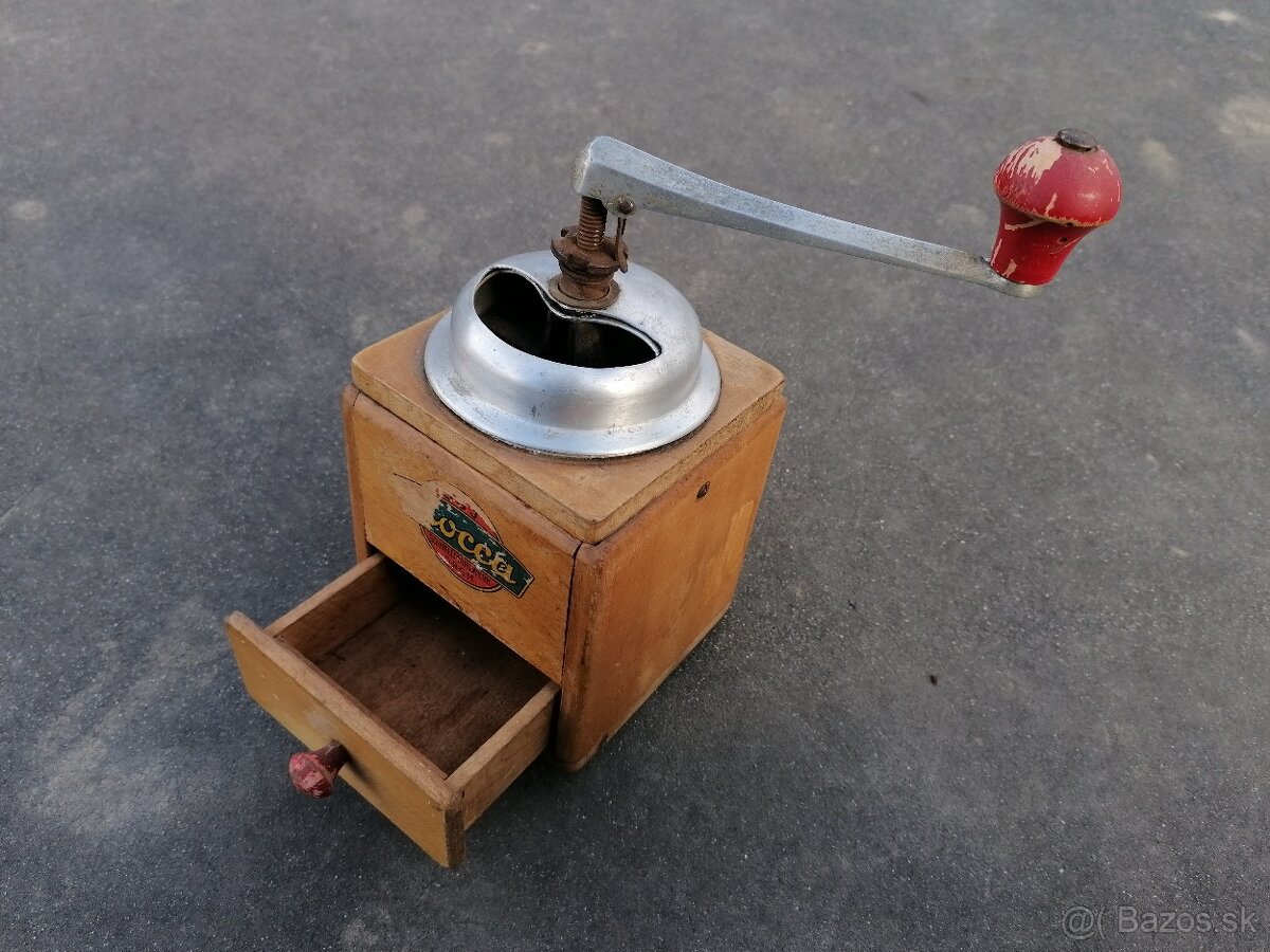 Predám starožitný mlynček na kávu - 7