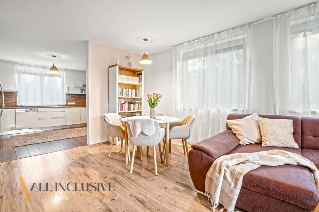 ALL INCLUSIVE | NA PREDAJ 4-IZBOVÝ RODINNÝ DOM V TOMÁŠIKOVE - 7