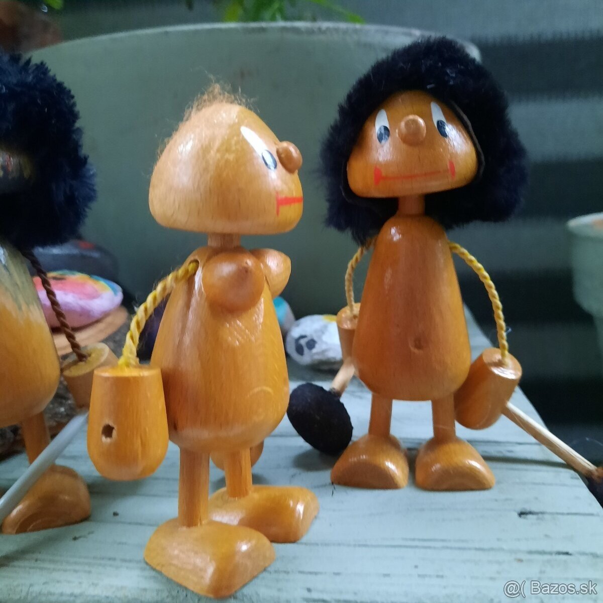 Praľudia/neandertálci starožitné drevené figúrky - 7