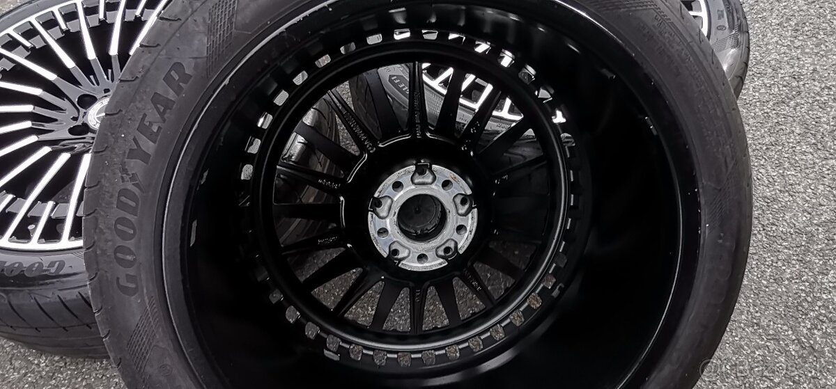 21"alu original Mercedes s letními pneu 255/45R21 Continen - 7