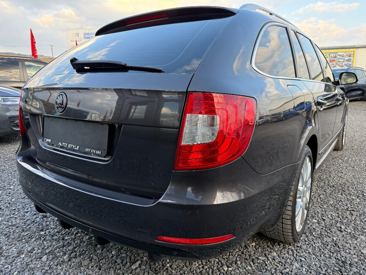 Škoda Superb Combi 2.0 TDI CR 170k Elegance DSG - 7
