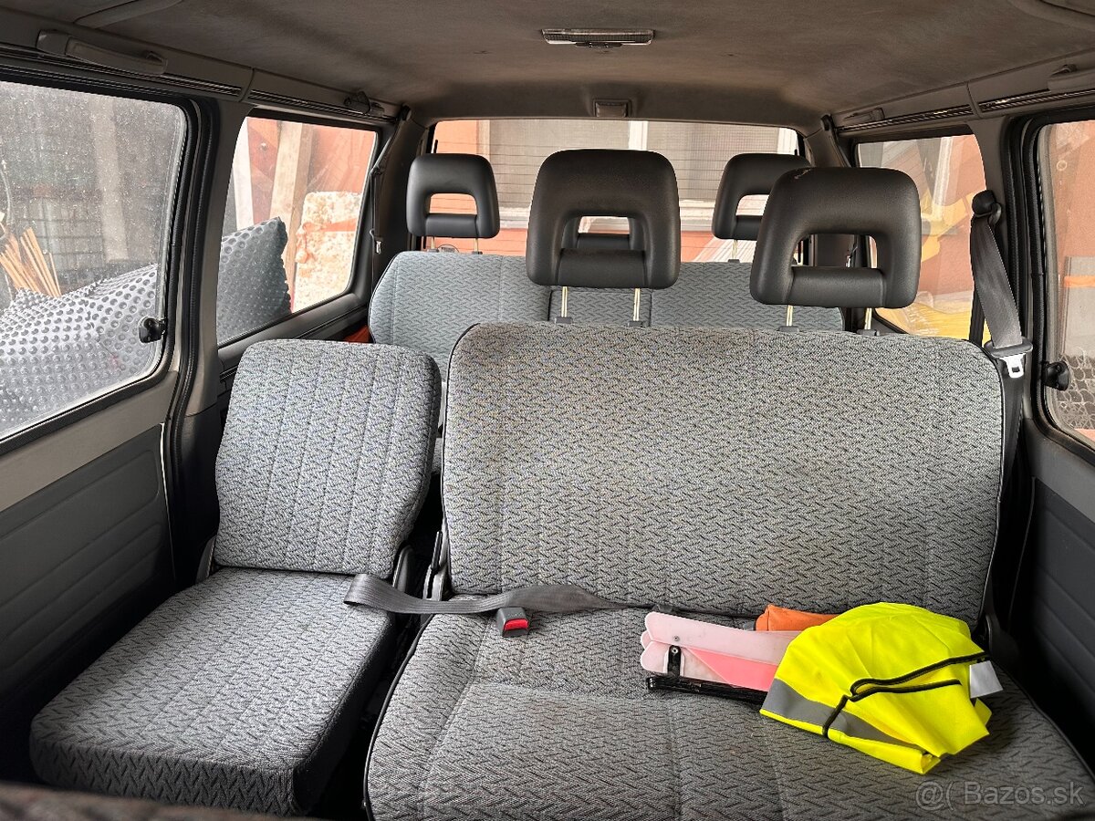 Predám Mitsubishi L300, 9-miestne - 7