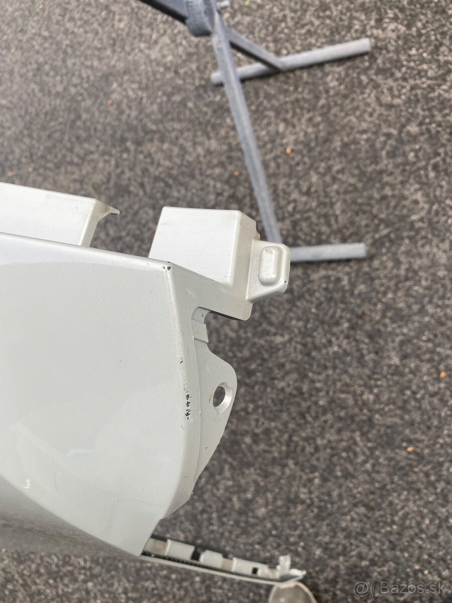 Hyundai santafe zadny naraznik - 7