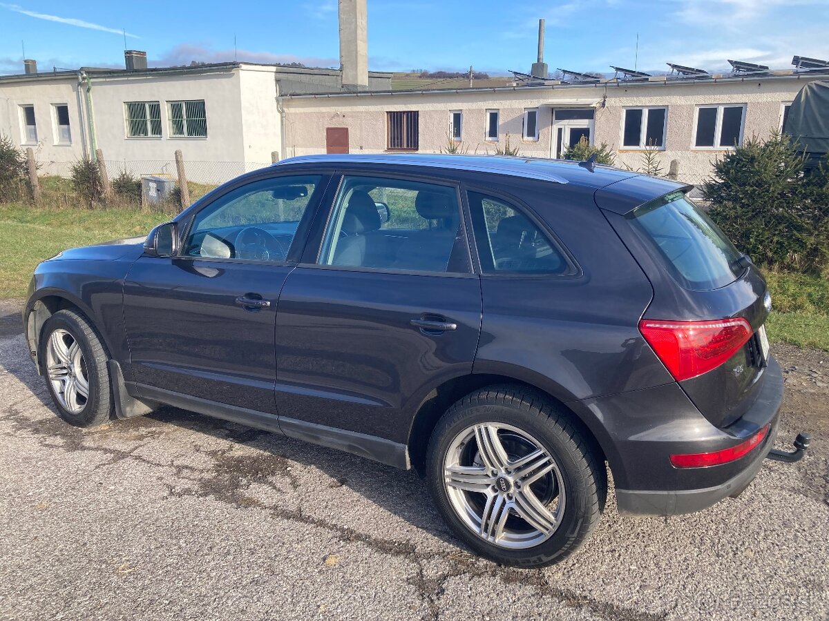 AUDI Q5 2.0 TDI CR QUATTRO NAJ.228000 KM MÓD ROK 2012 - 7