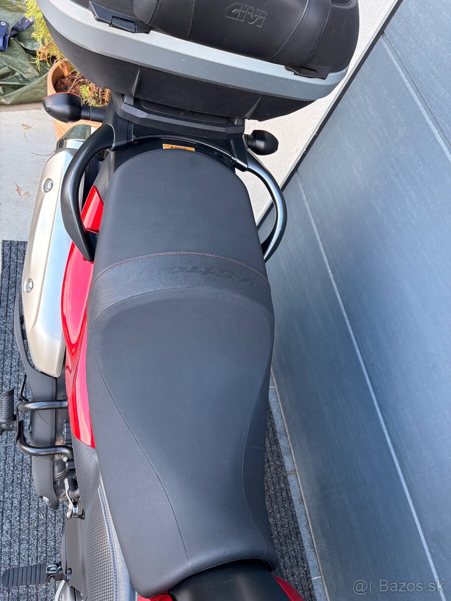 Suzuki Vstrom DL 650 - 7
