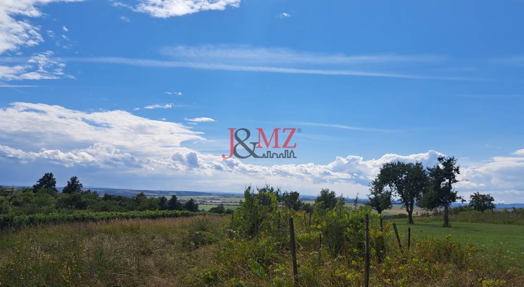 Rekreačný pozemok 2.750 m2, šírka 21 m, Jabloňovce (SM - 860 - 7