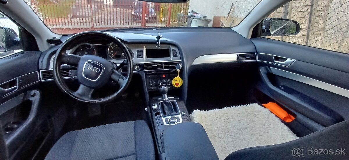 Predám Audi A6 c6 2.0 TDI - 7