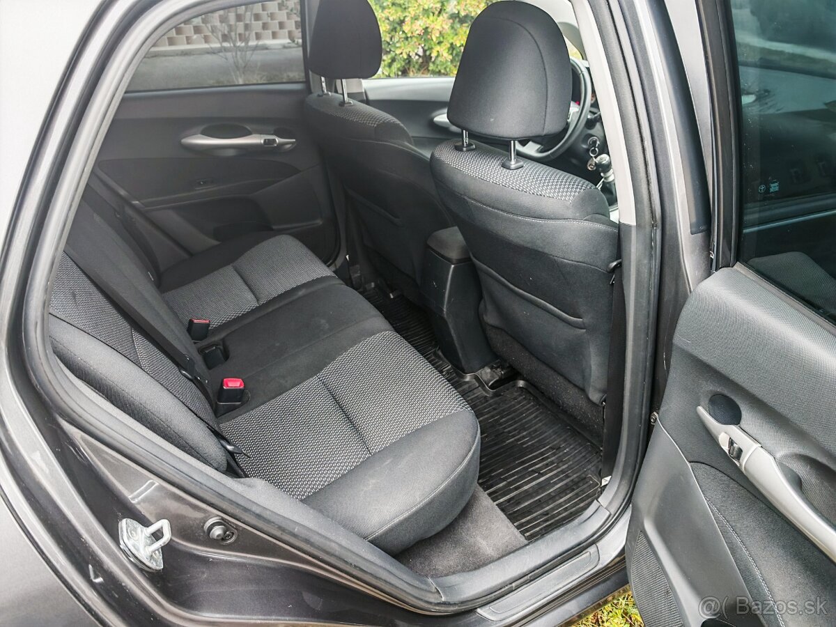 Toyota Auris 1.6 - 112.610km - 7