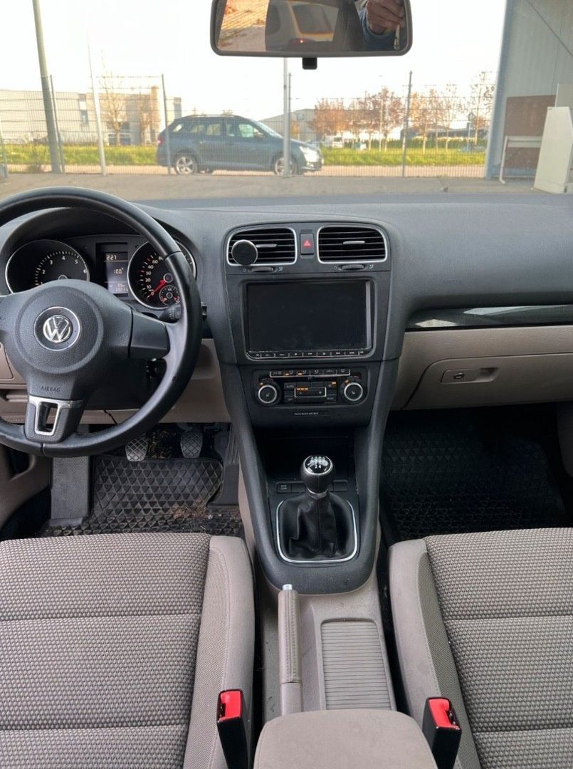 Volkswagen Golf 6 1.4 MPI 69tkm Černá metal - 7