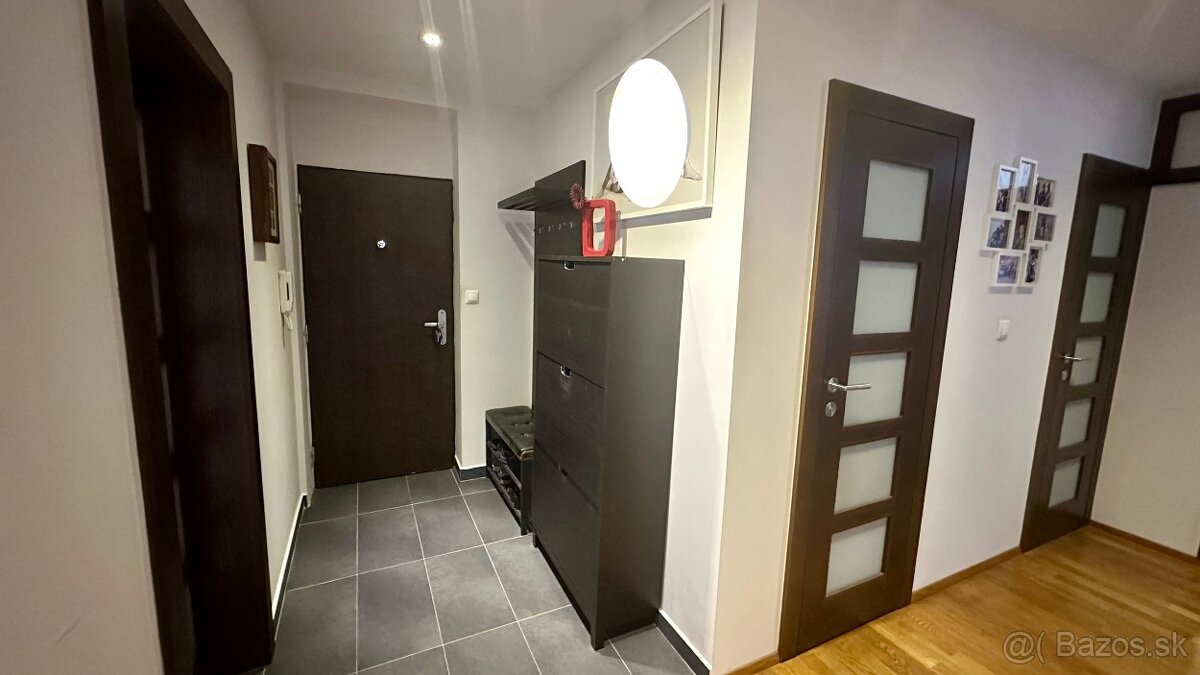 Na predaj: štýlový 4-izbový v Prievidzi – Sídlisko Sever - 7