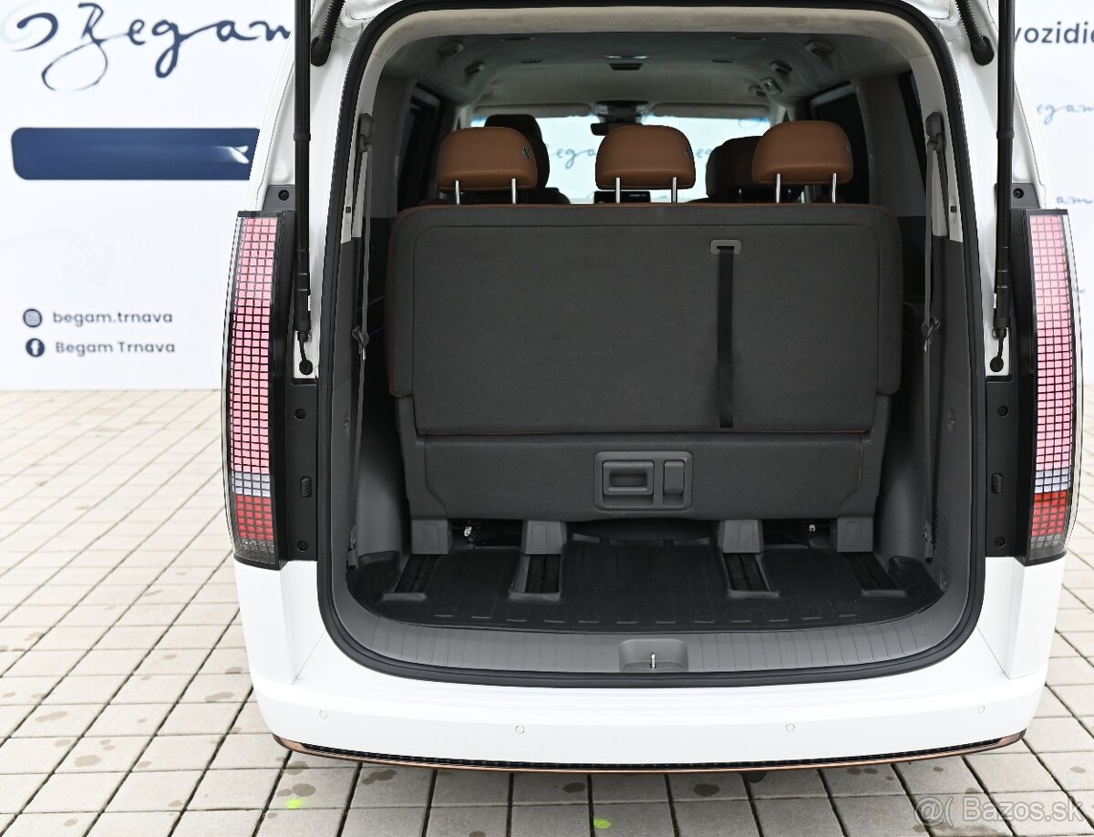 Hyundai Staria 2.2 Luxury - 7