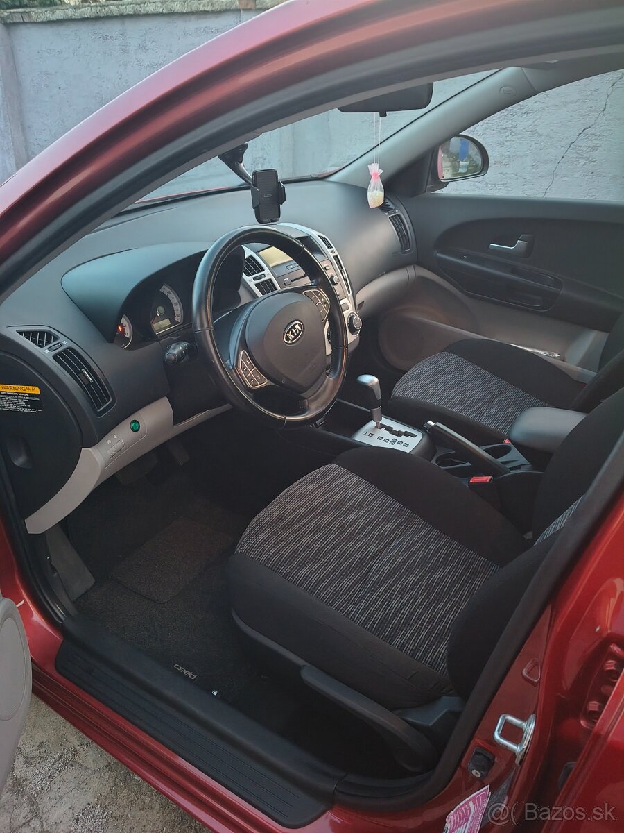 Kia Ceed 2008 1.6 benzín automat - 7